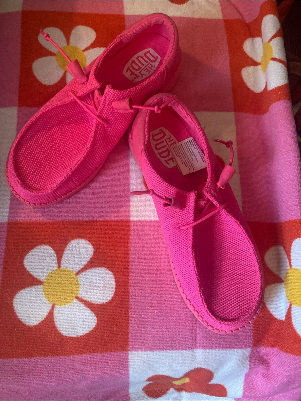 Hey Gal’s, How ‘Bout some Hey Dudes? Size 8